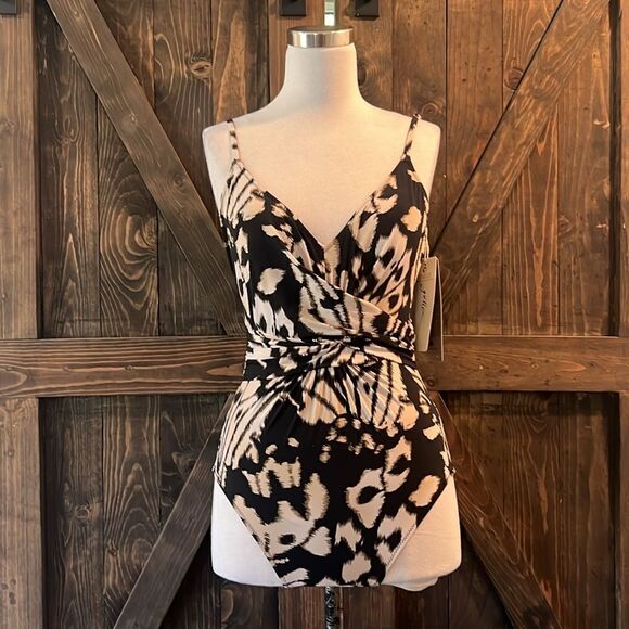 NWT GOTTEX MISS BUTTERFLY SURPLICE ONE PIECE SWIMSUIT - Picture 3 of 15